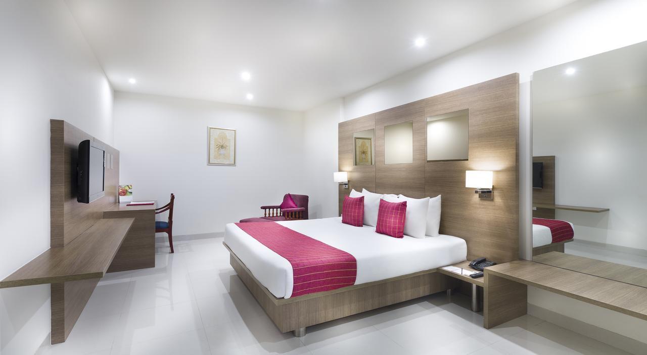 Regency Tiruttani By Grt Hotels Kültér fotó