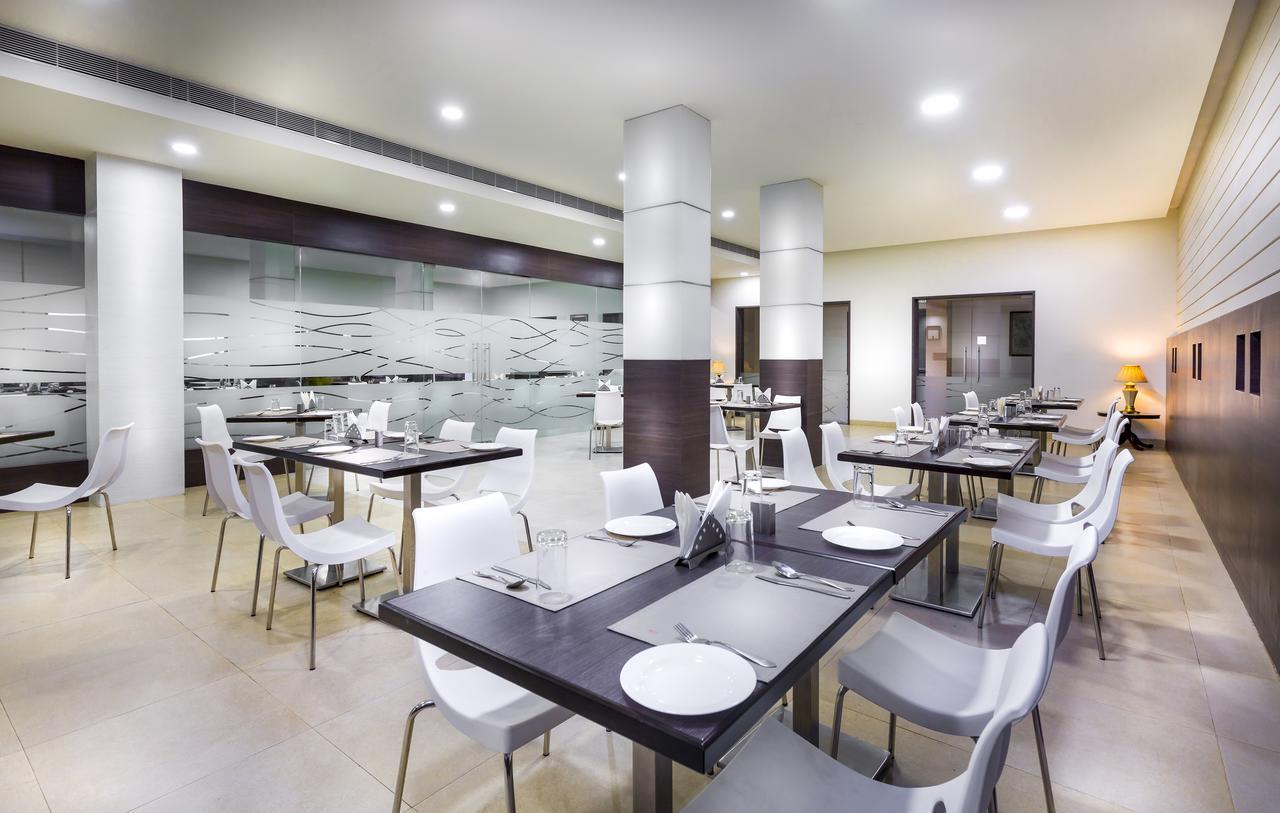 Regency Tiruttani By Grt Hotels Kültér fotó