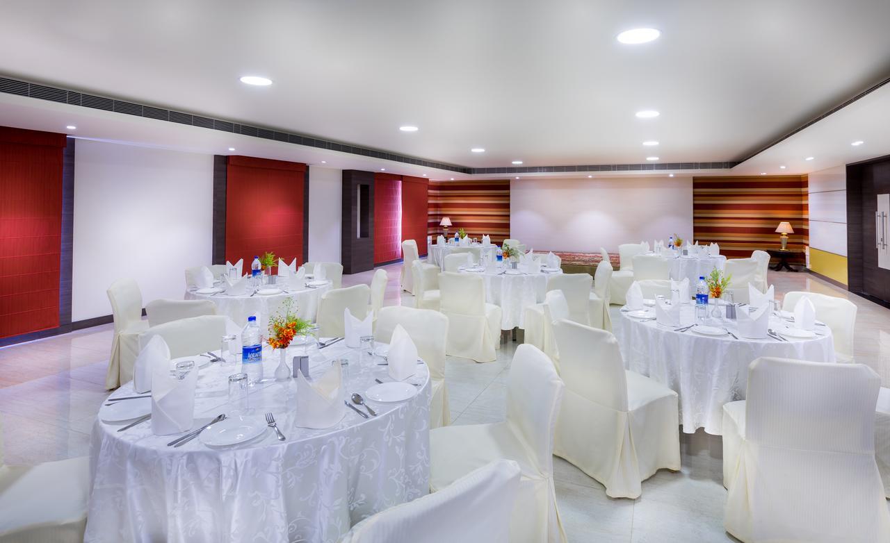 Regency Tiruttani By Grt Hotels Kültér fotó