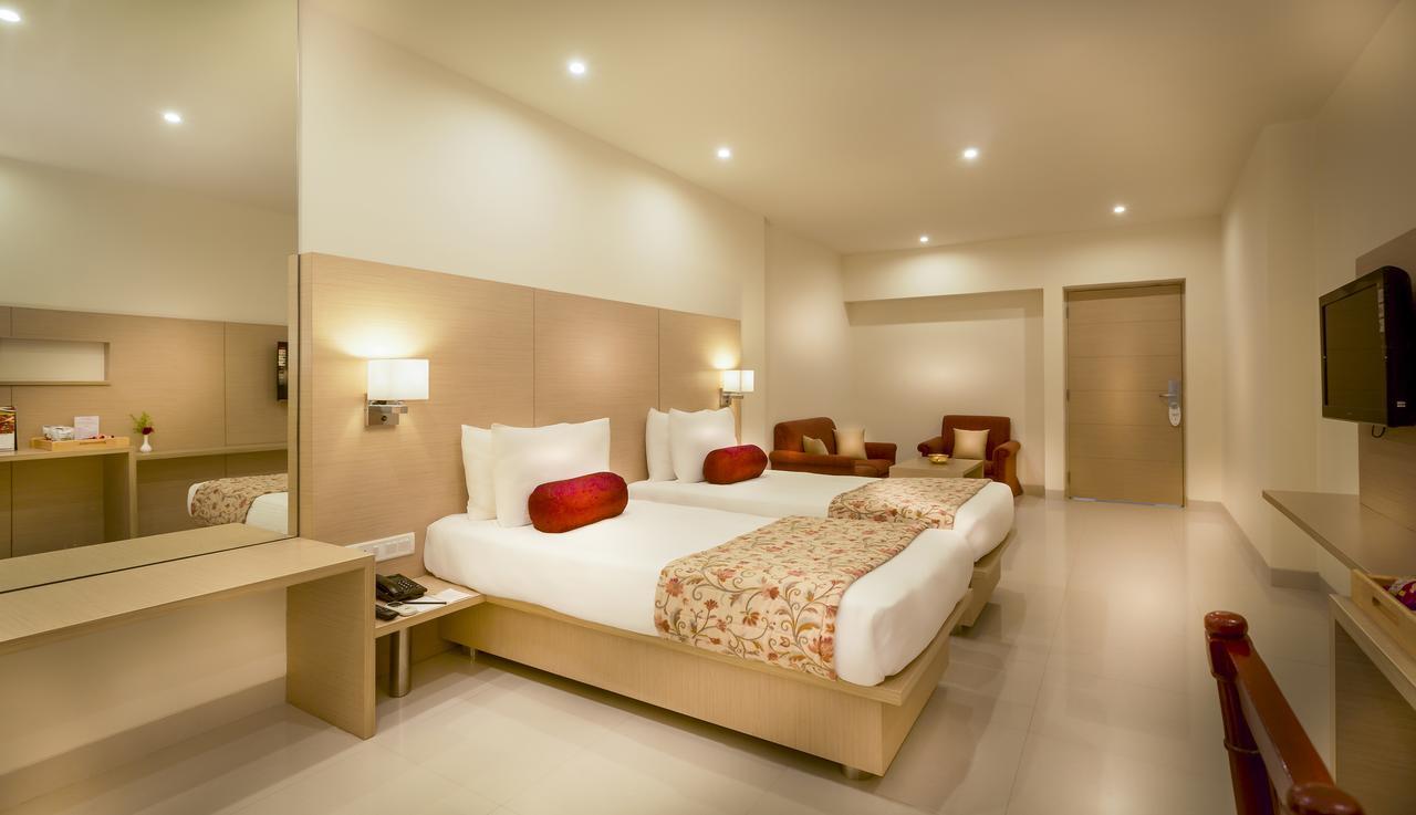 Regency Tiruttani By Grt Hotels Kültér fotó